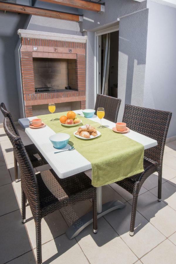 פולה Villa Lumare - 100M From The Sea מראה חיצוני תמונה