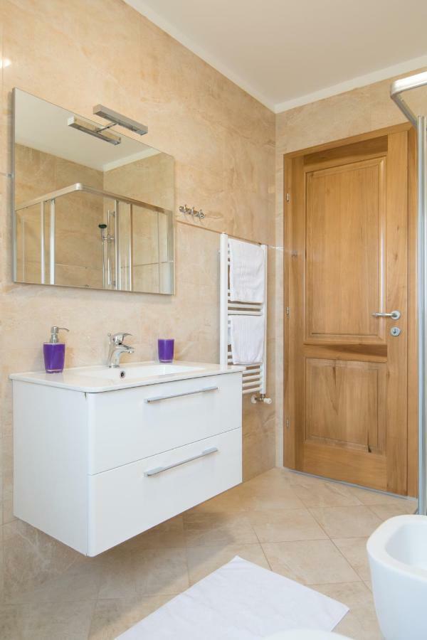 פולה Villa Lumare - 100M From The Sea מראה חיצוני תמונה
